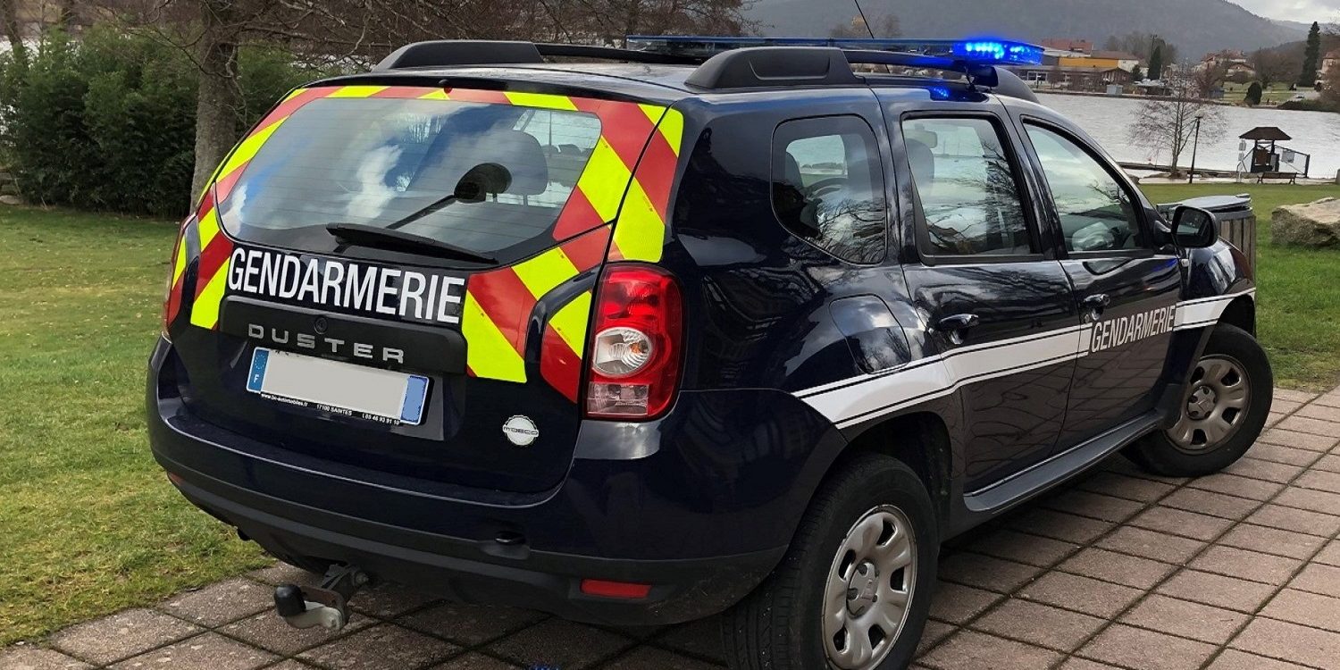 GENDARMERIE-DACIA-DUSTER-1-scaled-3-1500×750-4